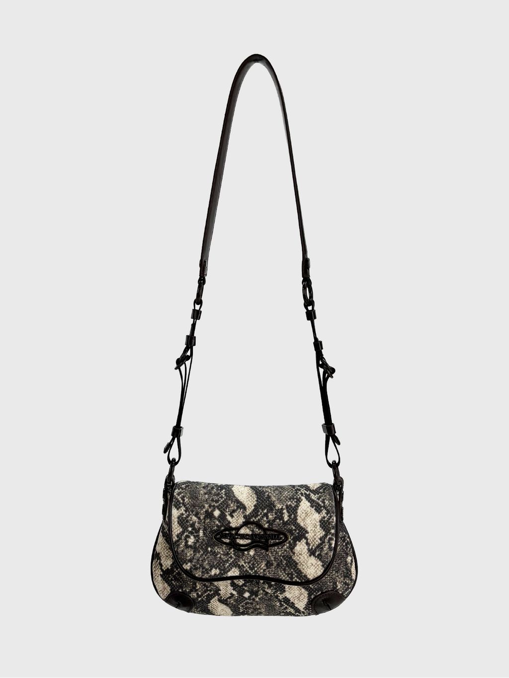 he Pea Saddle Bag - Sketch B&W