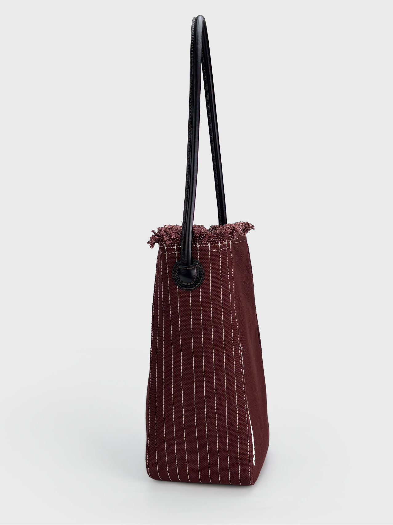 Salt Tassel Canvas Bucket Bag - Berry Red